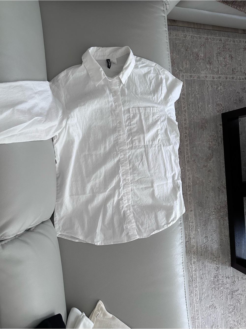 H&M White Womens Casual Button-Down Shirt